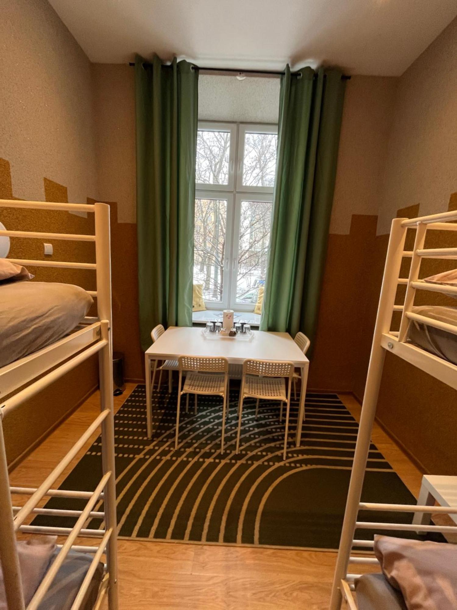 Girls Hostel Krakow Exterior photo